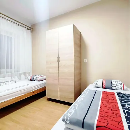 Apartment Karolina *