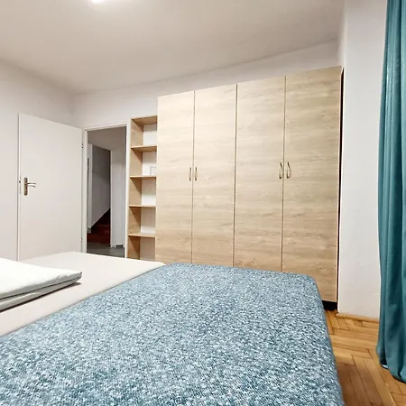 Karolina Apartment *